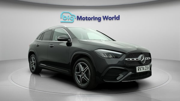 Used Mercedes-Benz GLA 2024 for sale - 76201010: Photo 2
