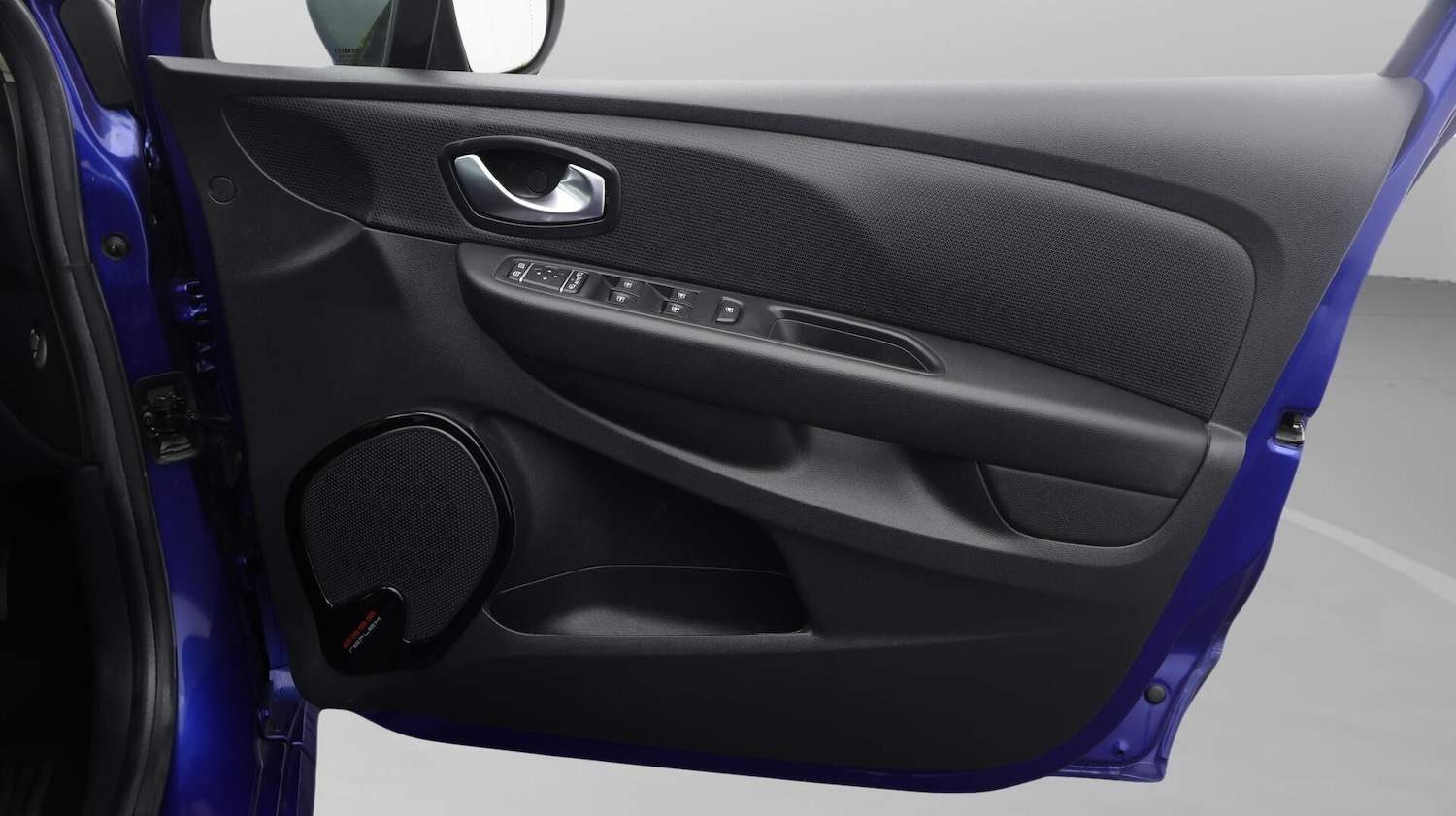 Used Renault Clio 2019 for sale - 76284340: Photo 16