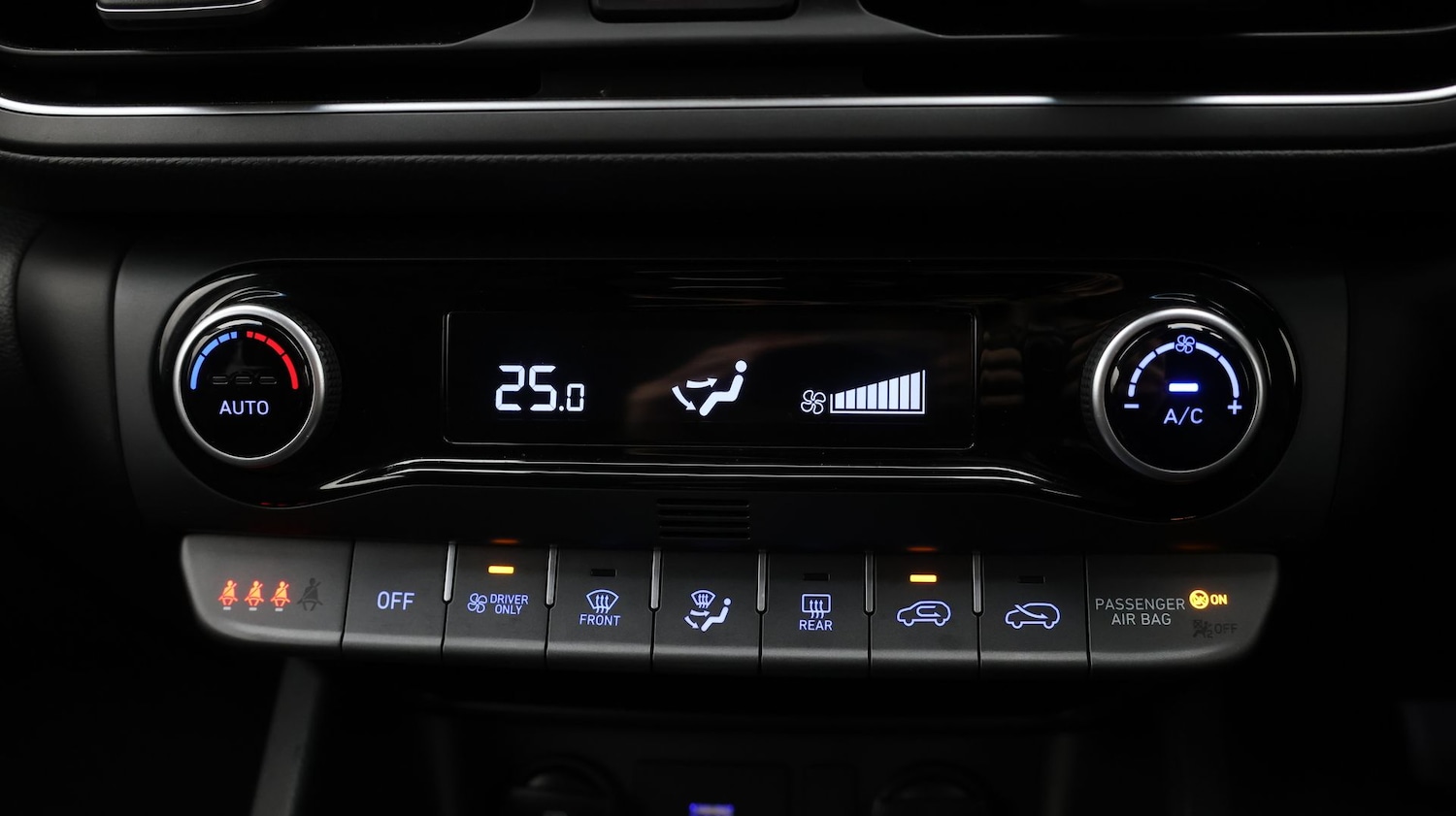 Used Hyundai KONA 2022 for sale - 77352136: Photo 12