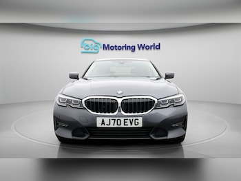 Used BMW 3 Series 2021 for sale - 77272223: Photo