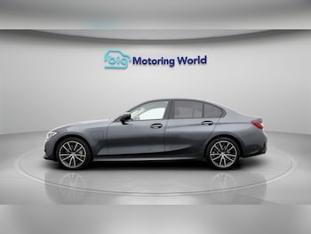 Used BMW 3 Series 2021 for sale - 77272223: Photo