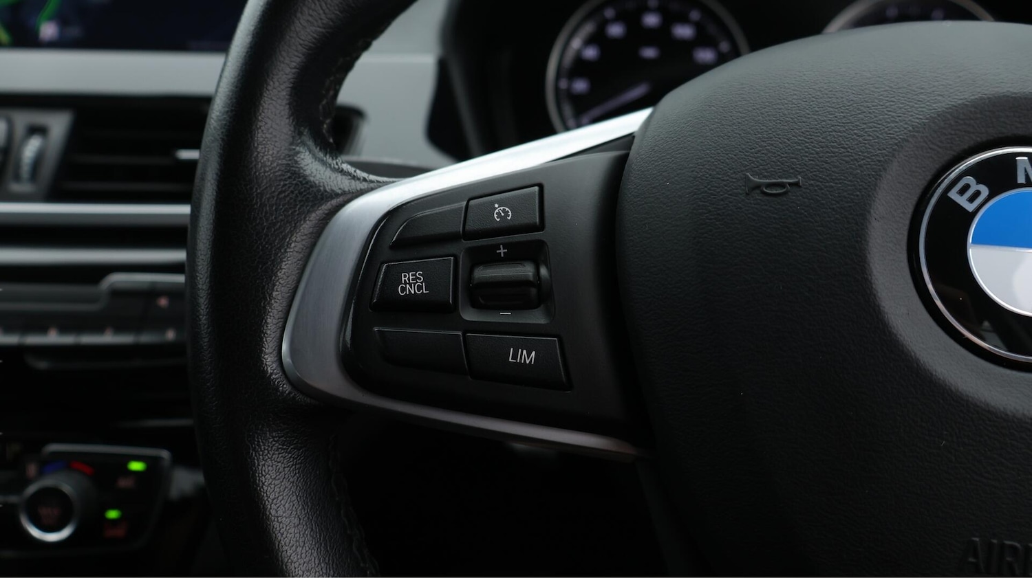 Used BMW X1 2022 for sale - 76151500: Photo 25