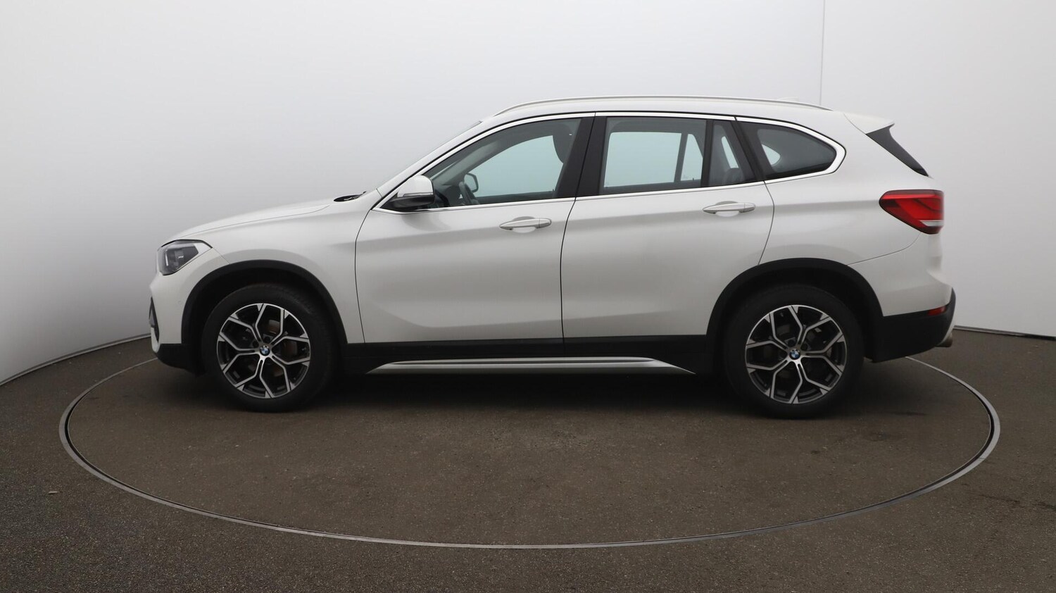 Used BMW X1 2022 for sale - 76151500: Photo 64