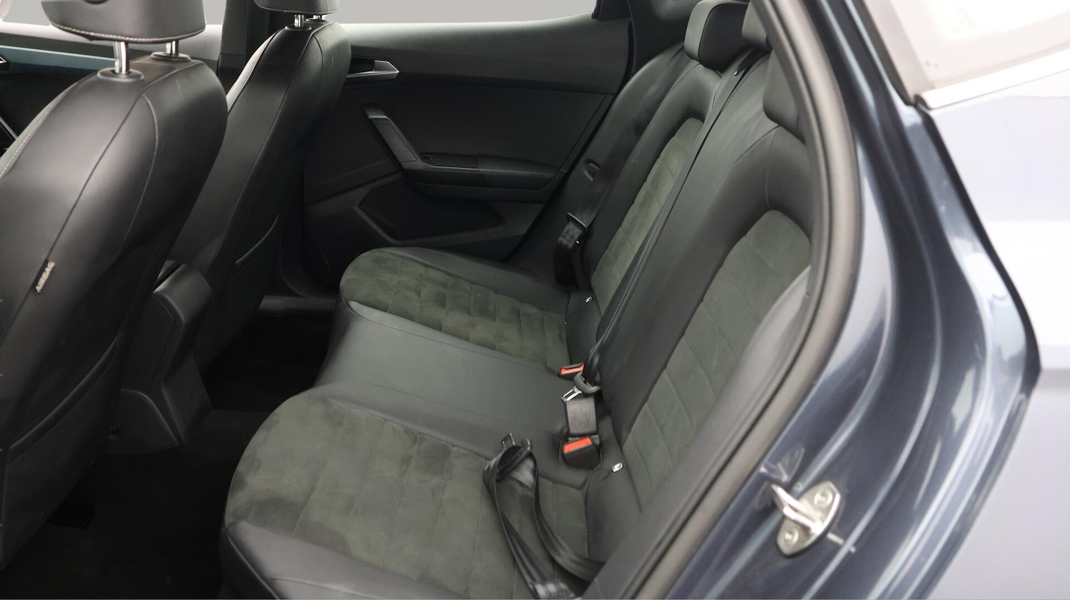 Used SEAT Arona 2024 for sale - 76633277: Photo 17