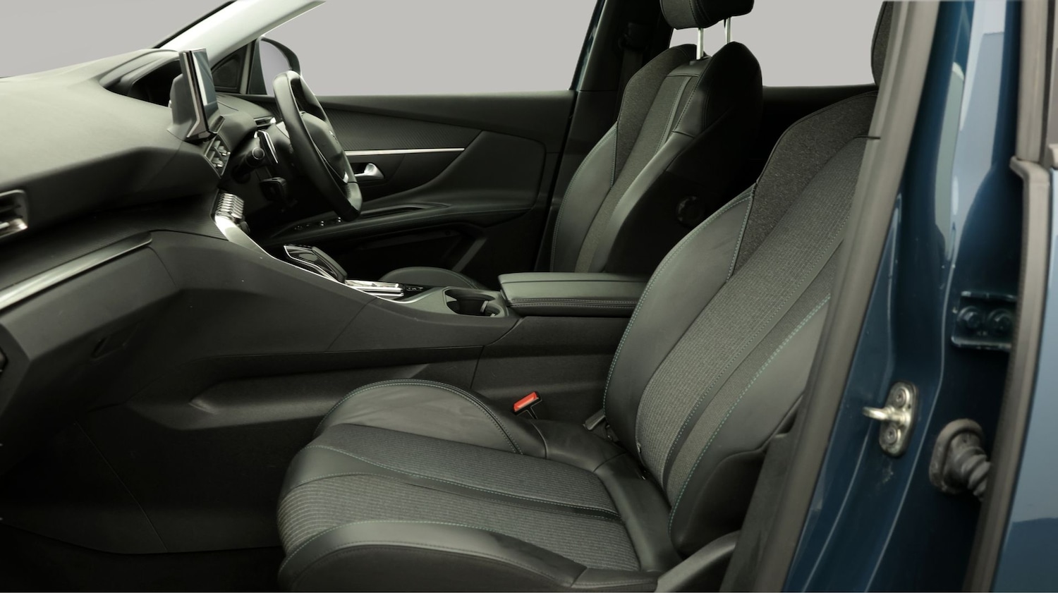 Used Peugeot 3008 2021 for sale - 77766252: Photo 14