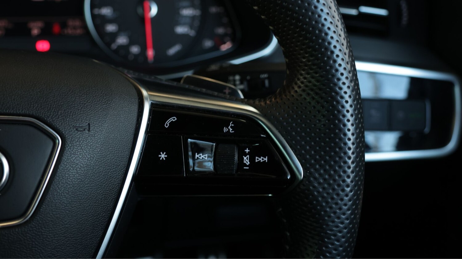 Used Audi A6 Saloon for sale - 77891513: Photo 24