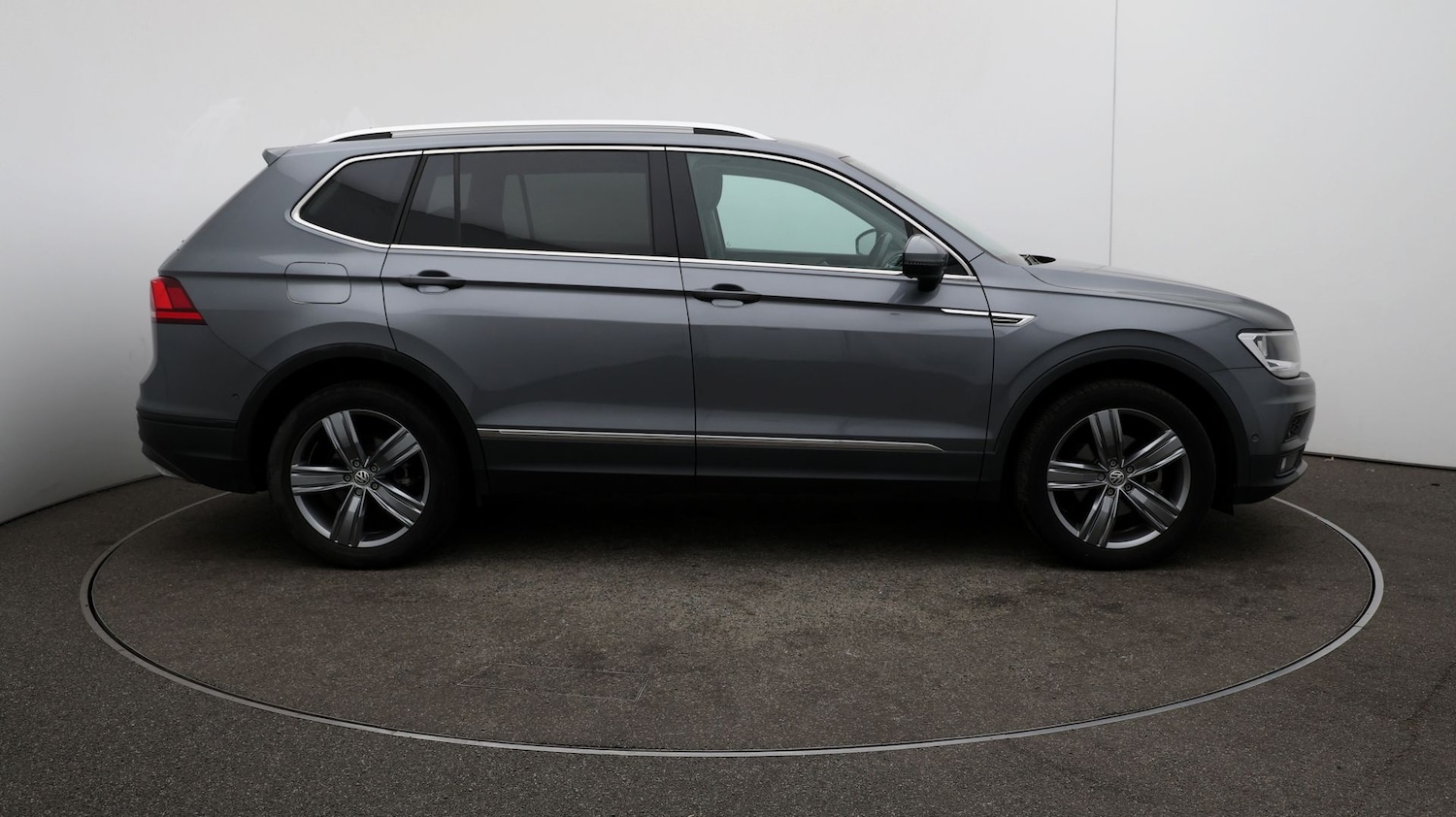 Used Volkswagen Tiguan Allspace for sale - 76810535: Photo 44