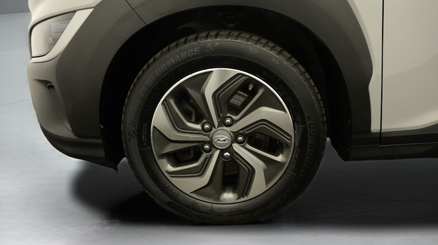 Used Hyundai KONA 2023 for sale - 77719069: Photo 18