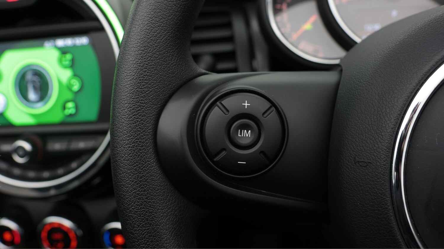 Used MINI Convertible 2020 for sale - 77585581: Photo 23