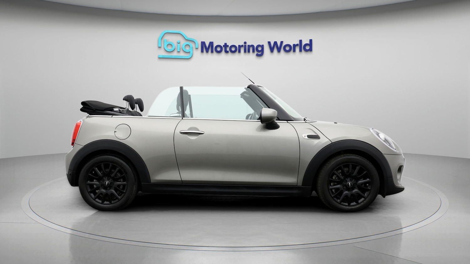 Used MINI Convertible 2020 for sale - 77585581: Photo 8