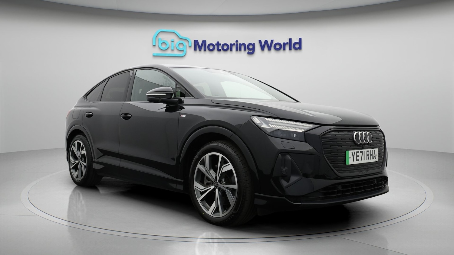 Used Audi Q4 e-tron 2021 for sale - 77732652: Photo 1