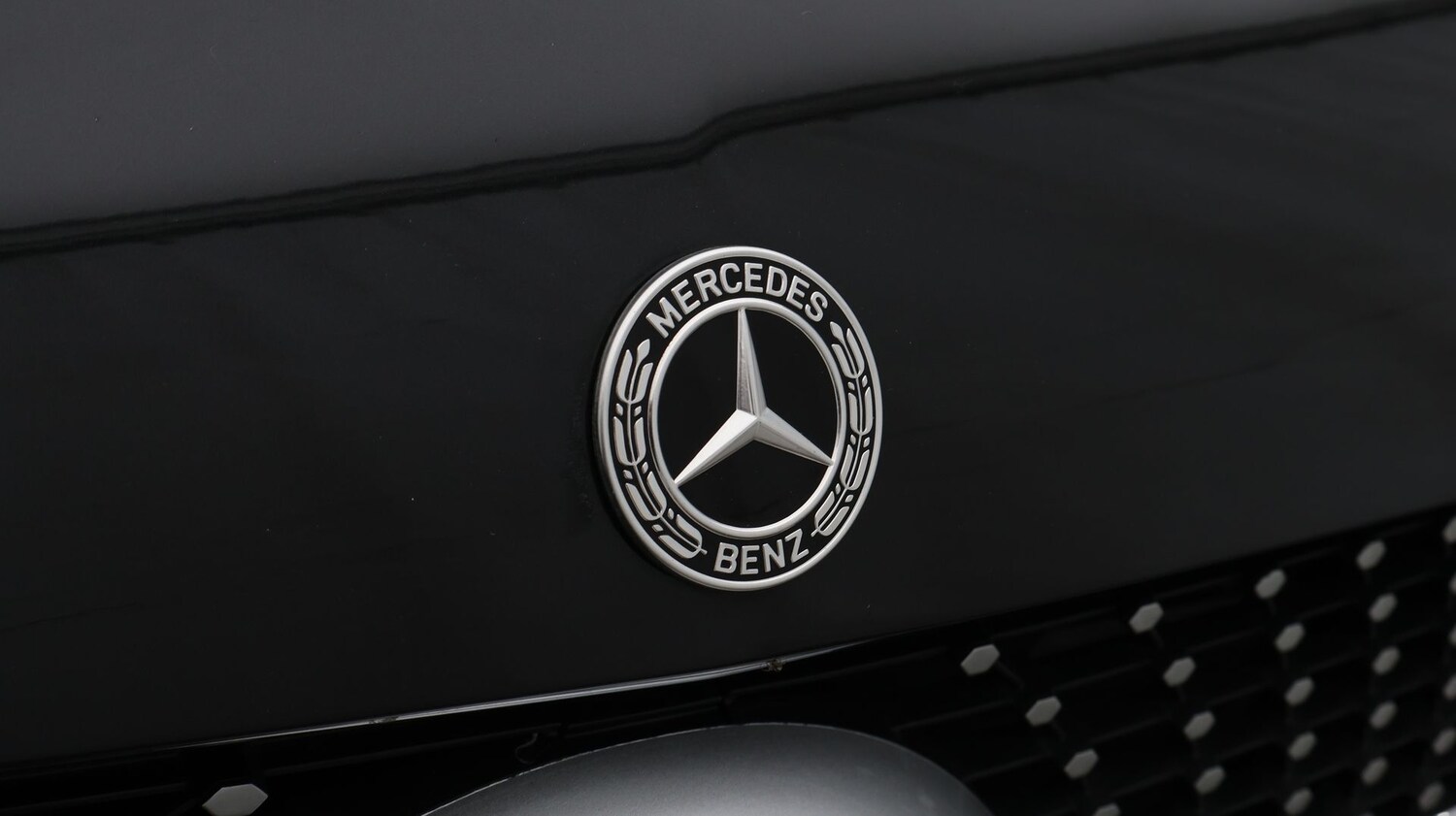 Used Mercedes-Benz V-Class 2023 for sale - 77837396: Photo 22