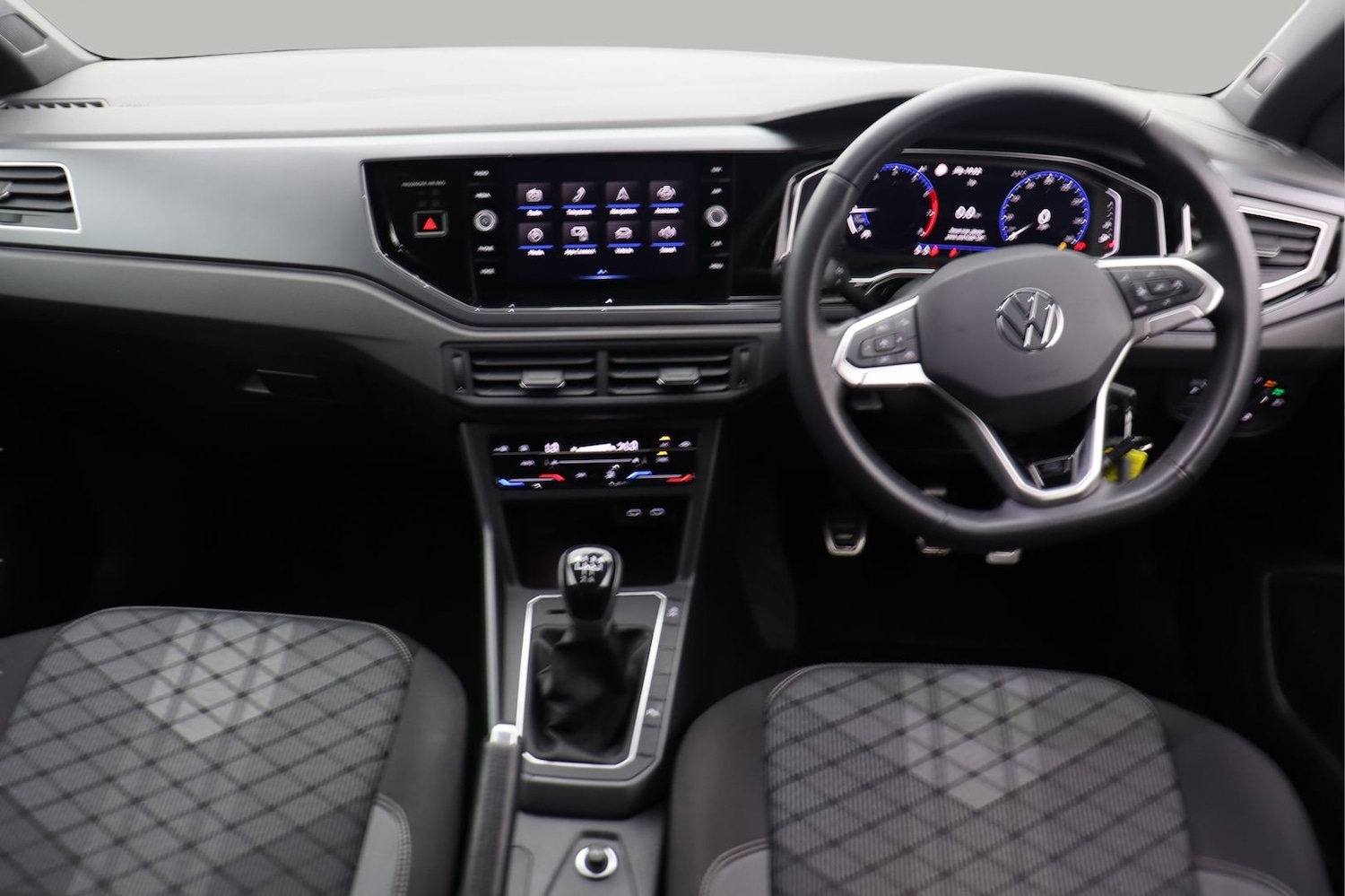 Used Volkswagen Polo 2022 for sale - 77346135: Photo 13