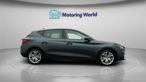 Used SEAT Leon 2021 for sale - 75979032: Photo 9