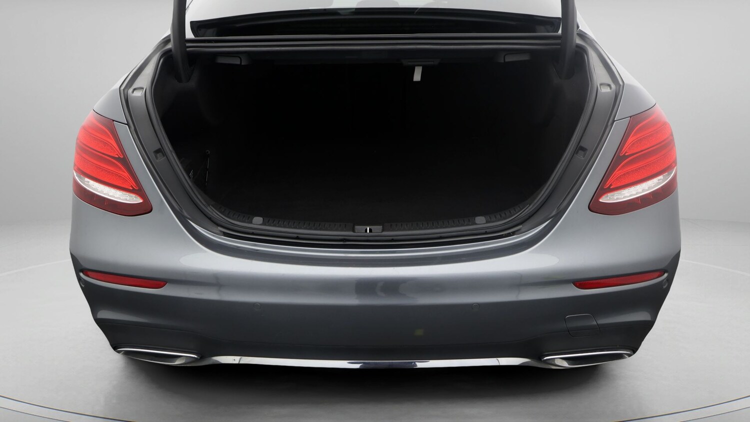 Used Mercedes-Benz E Class 2020 for sale - 77231689: Photo 17