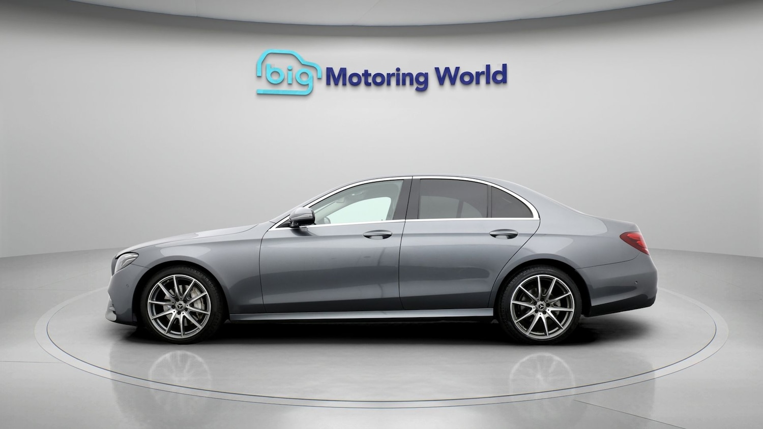 Used Mercedes-Benz E Class 2020 for sale - 77231689: Photo 4