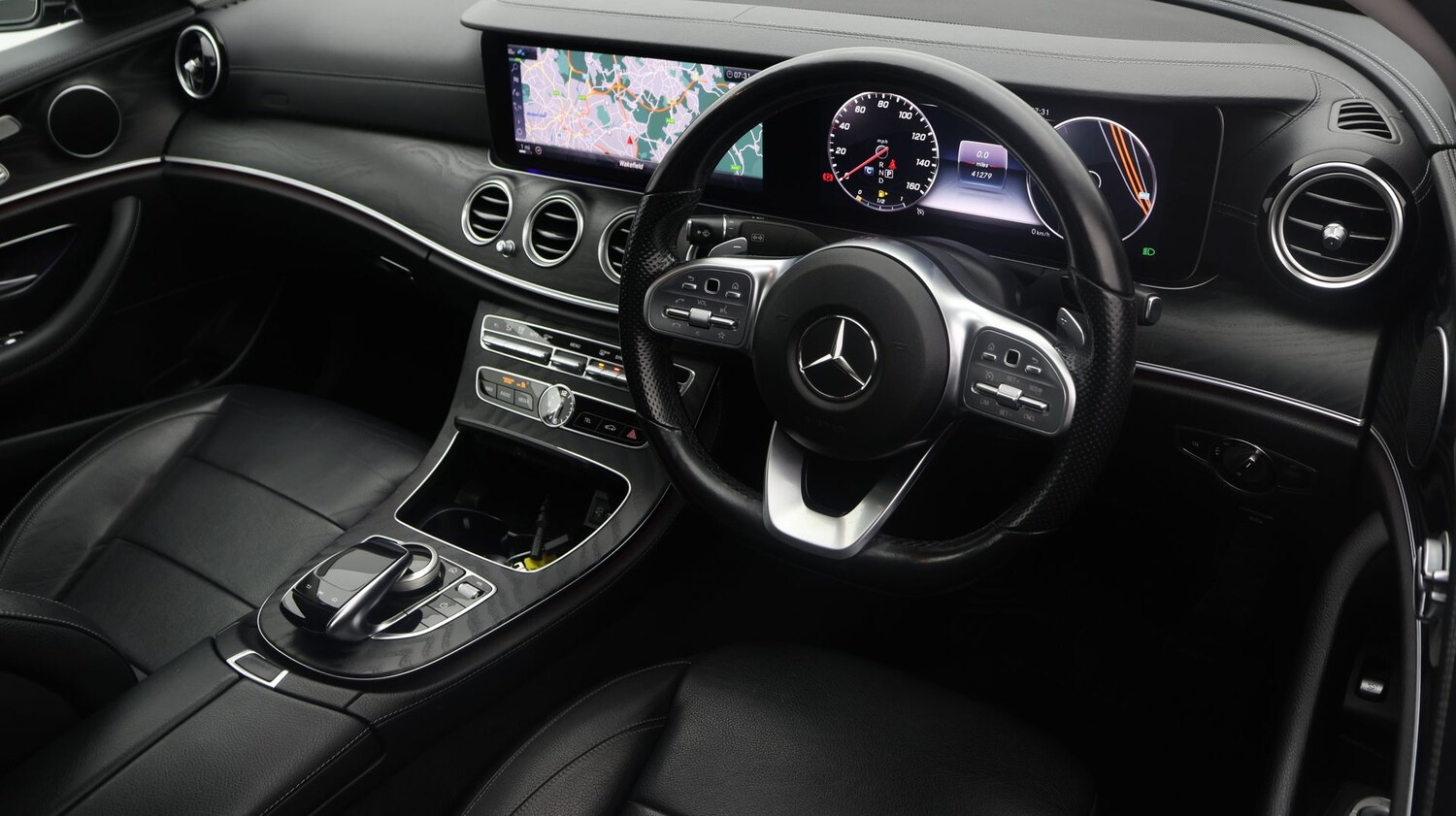 Used Mercedes-Benz E Class 2020 for sale - 77231689: Photo 9