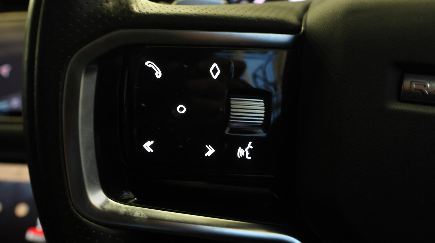 Used Land Rover Range Rover Evoque 2021 for sale - 76573670: Photo 24