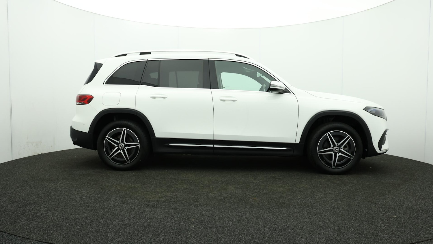 Used Mercedes-Benz EQB 2023 for sale - 76138033: Photo 28