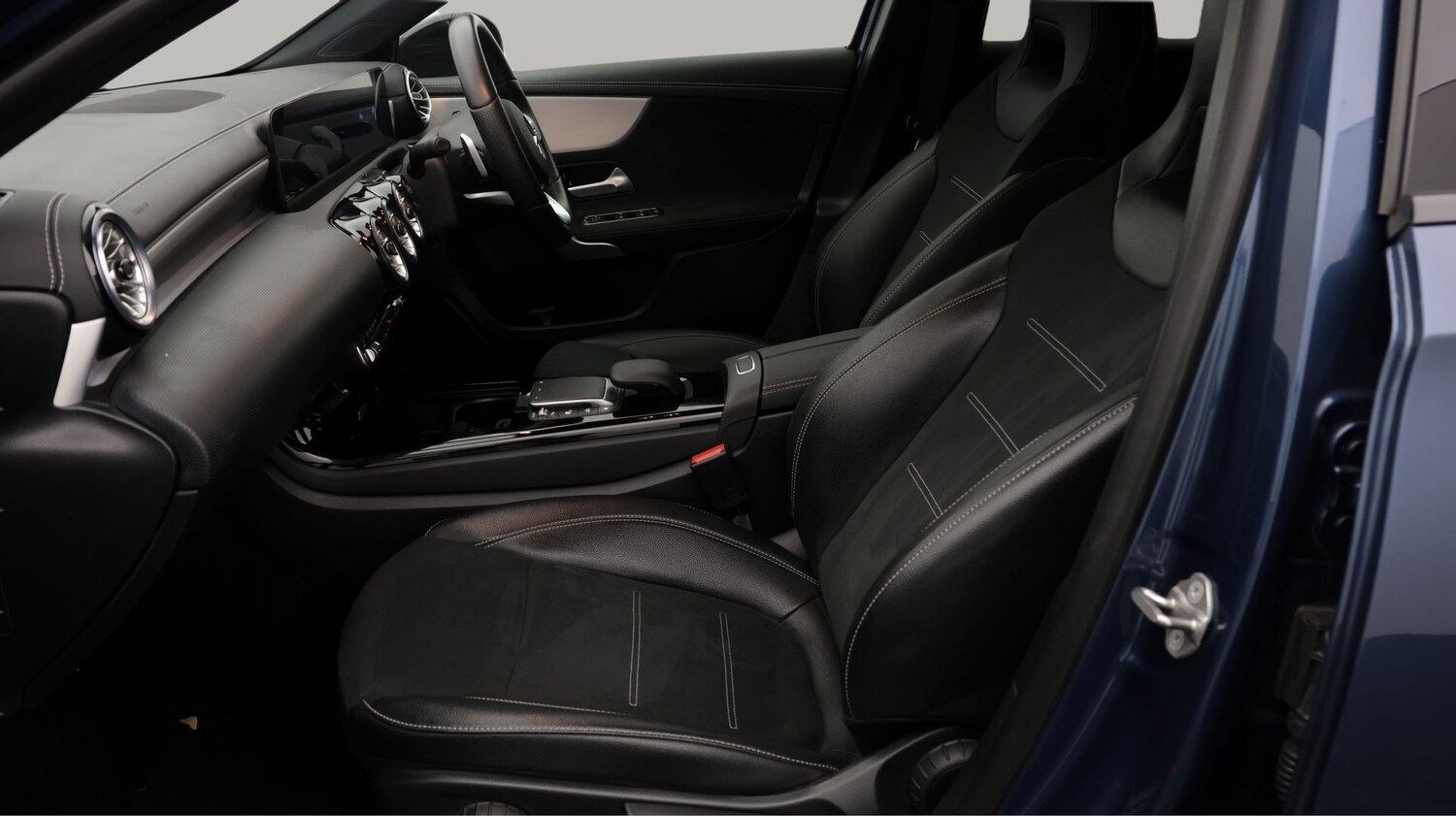 Used Mercedes-Benz A-Class for sale - 77908399: Photo 14