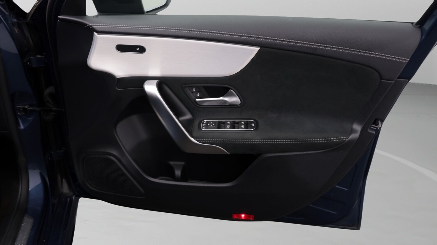 Used Mercedes-Benz A-Class for sale - 77908399: Photo 15