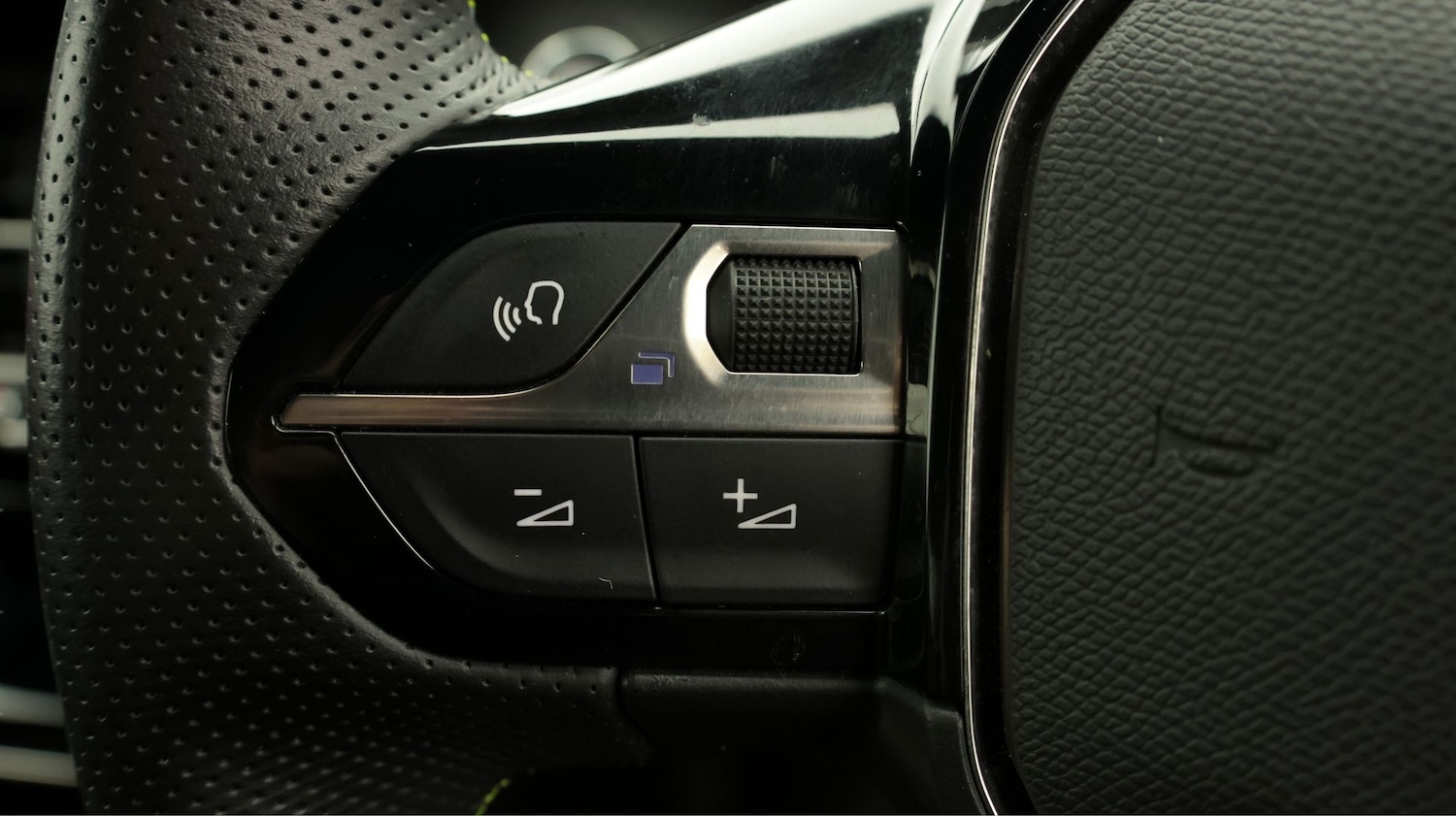 Used Peugeot 2008 for sale - 77752806: Photo 22