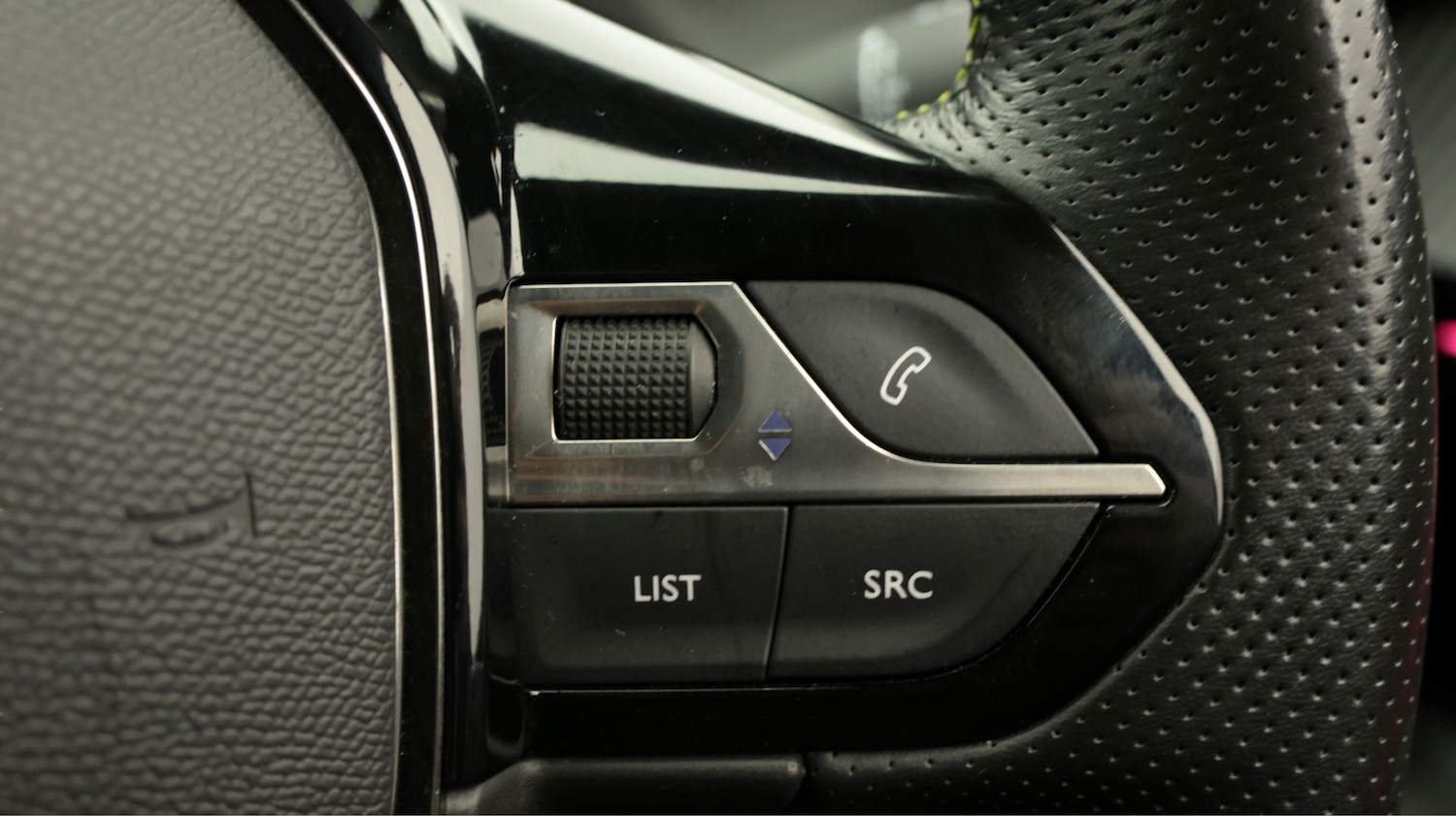 Used Peugeot 2008 for sale - 77752806: Photo 26