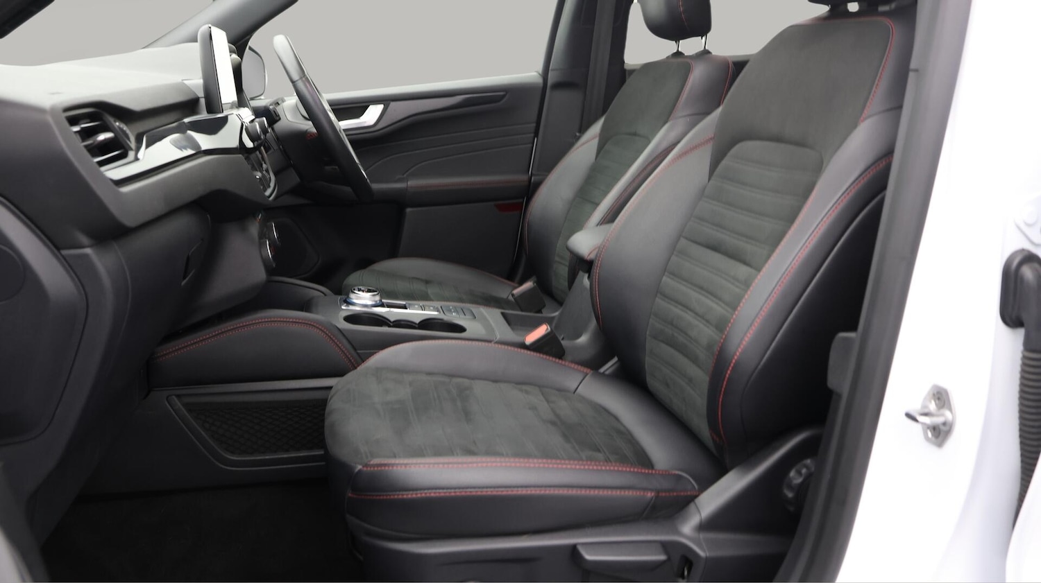 Used Ford Kuga 2021 for sale - 75977903: Photo 15