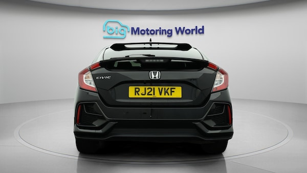 Used Honda Civic 2021 for sale - 76282794: Photo 7