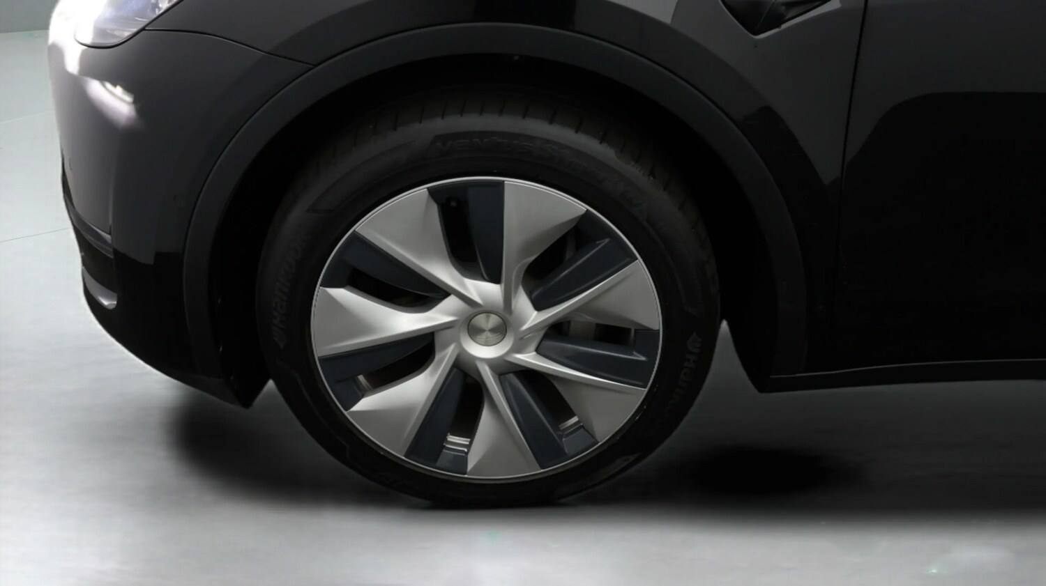 Used Tesla Model Y 2022 for sale - 77609770: Photo 18