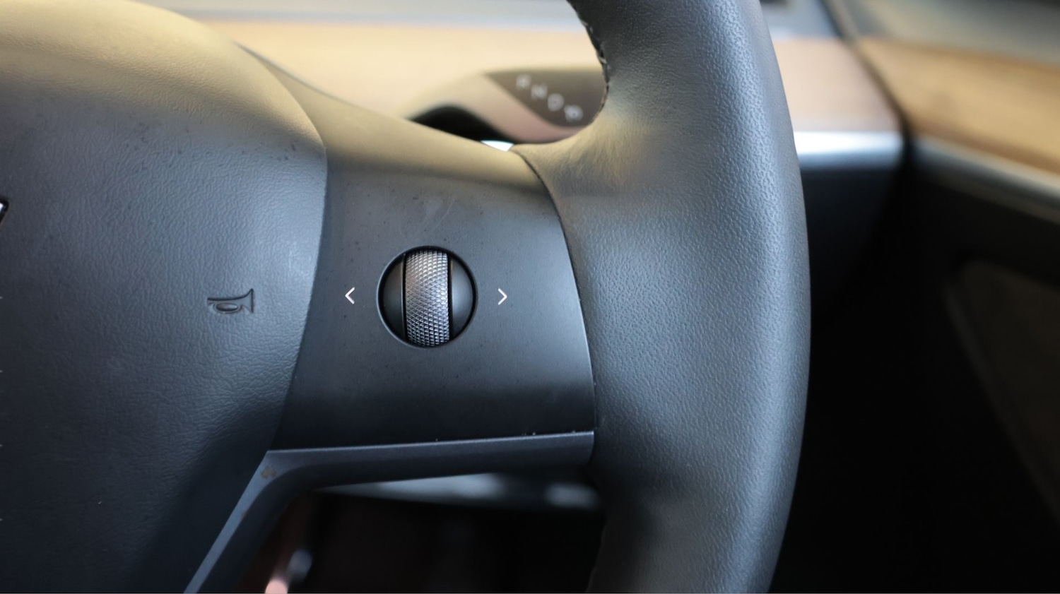 Used Tesla Model Y 2022 for sale - 77609770: Photo 23