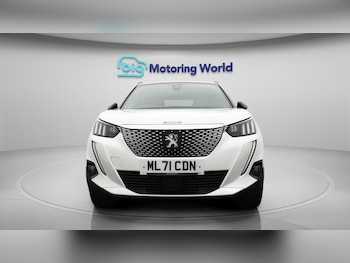 Used Peugeot E-2008 2021 for sale - 76499463: Photo