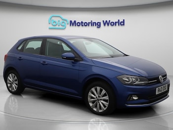 (21) - 1.0 TSI SEL Hatchback 5dr Petrol Manual Euro 6 (s/s) (95 ps)