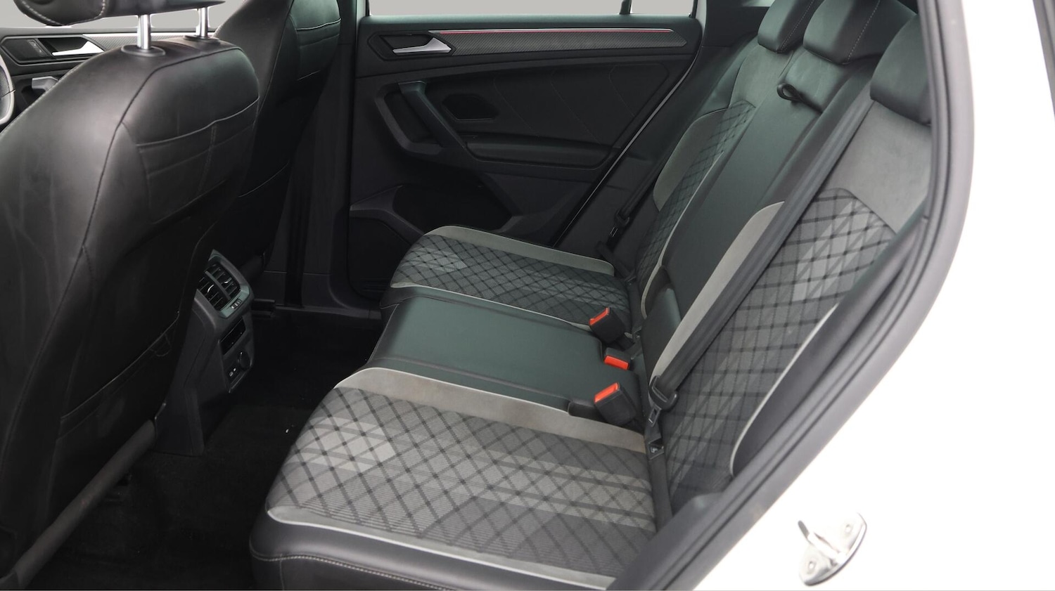 Used Volkswagen Tiguan 2021 for sale - 76608348: Photo 17