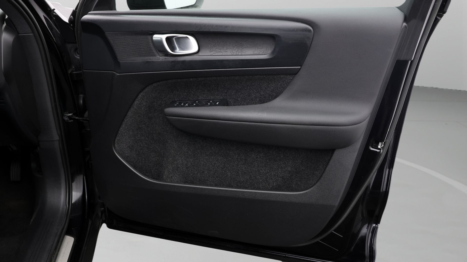 Used Volvo XC40 2022 for sale - 77403982: Photo 15