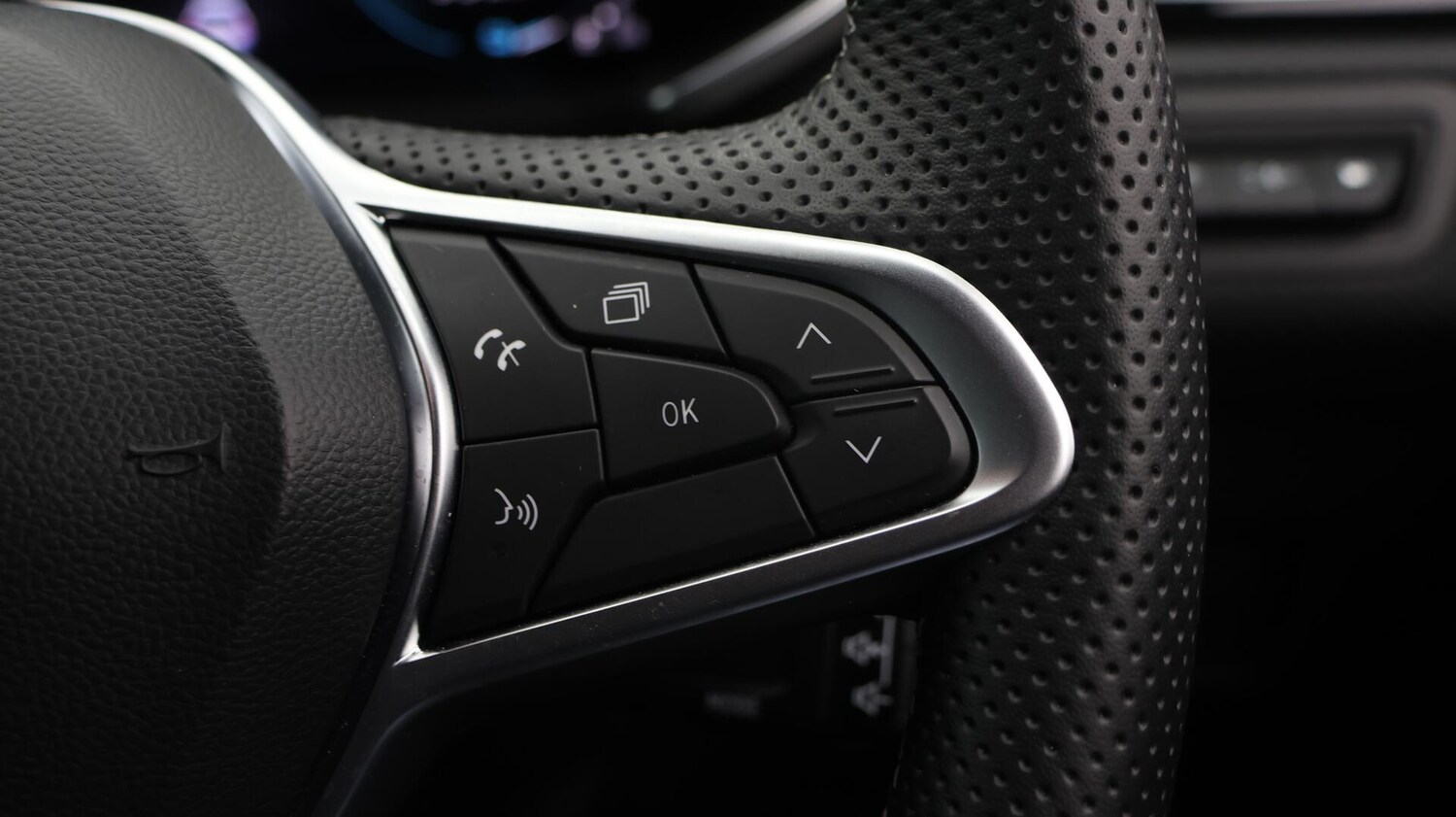 Used Renault Captur 2023 for sale - 76109160: Photo 23