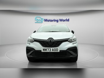 Used Renault Captur 2023 for sale - 76109160: Photo