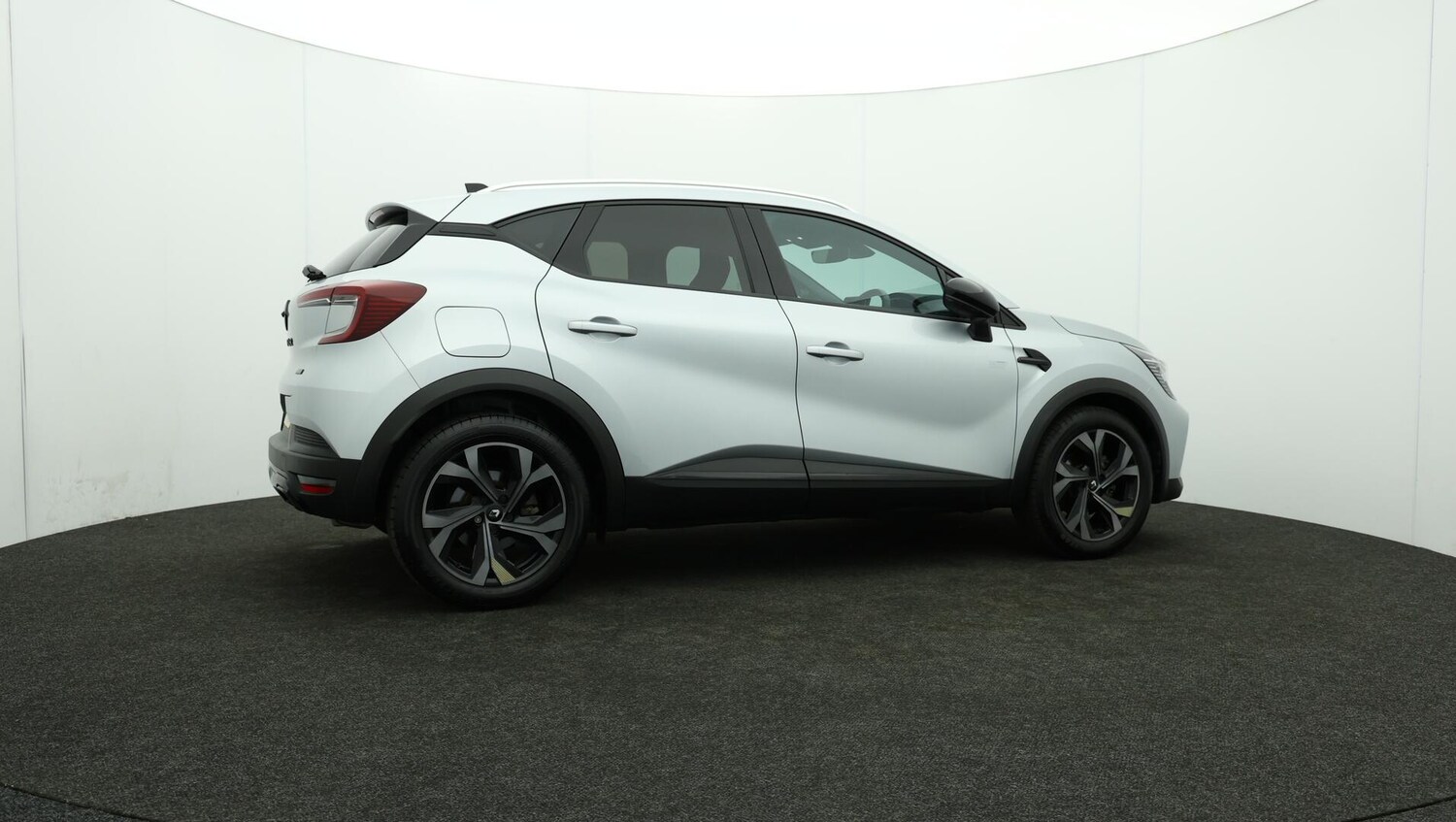 Used Renault Captur 2023 for sale - 76109160: Photo 37