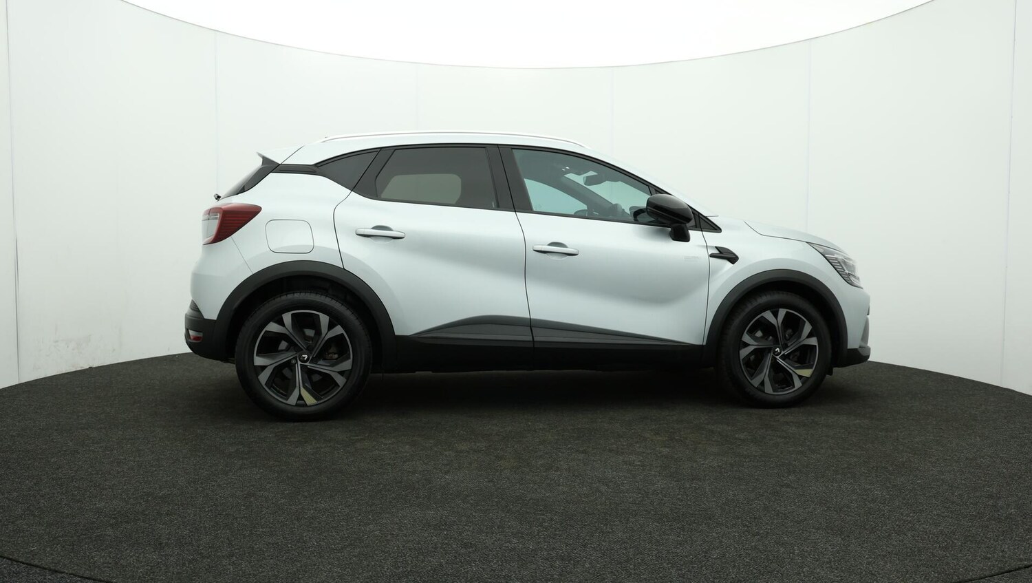 Used Renault Captur 2023 for sale - 76109160: Photo 39
