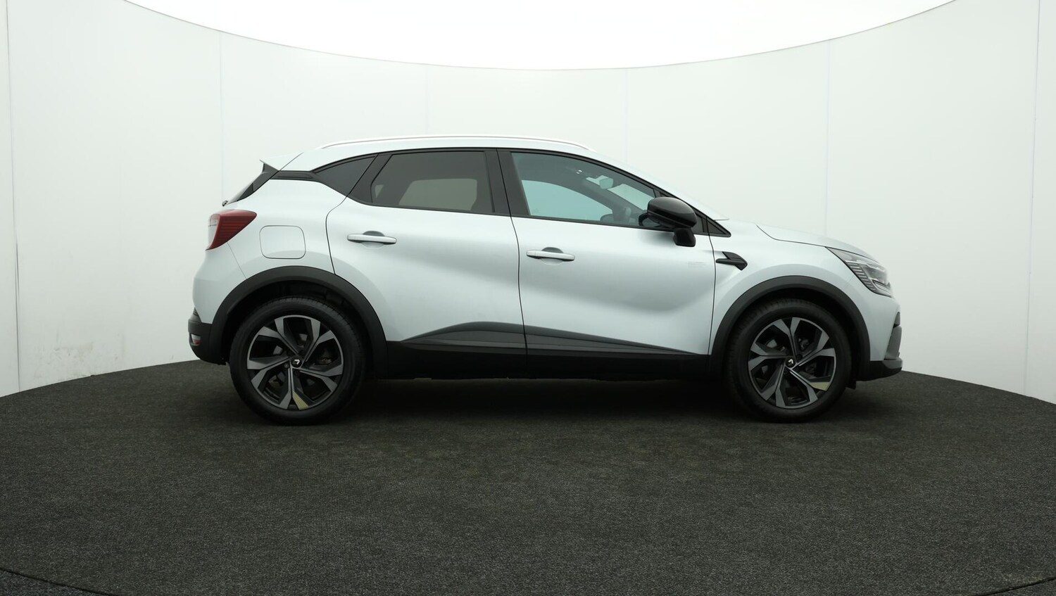 Used Renault Captur 2023 for sale - 76109160: Photo 40