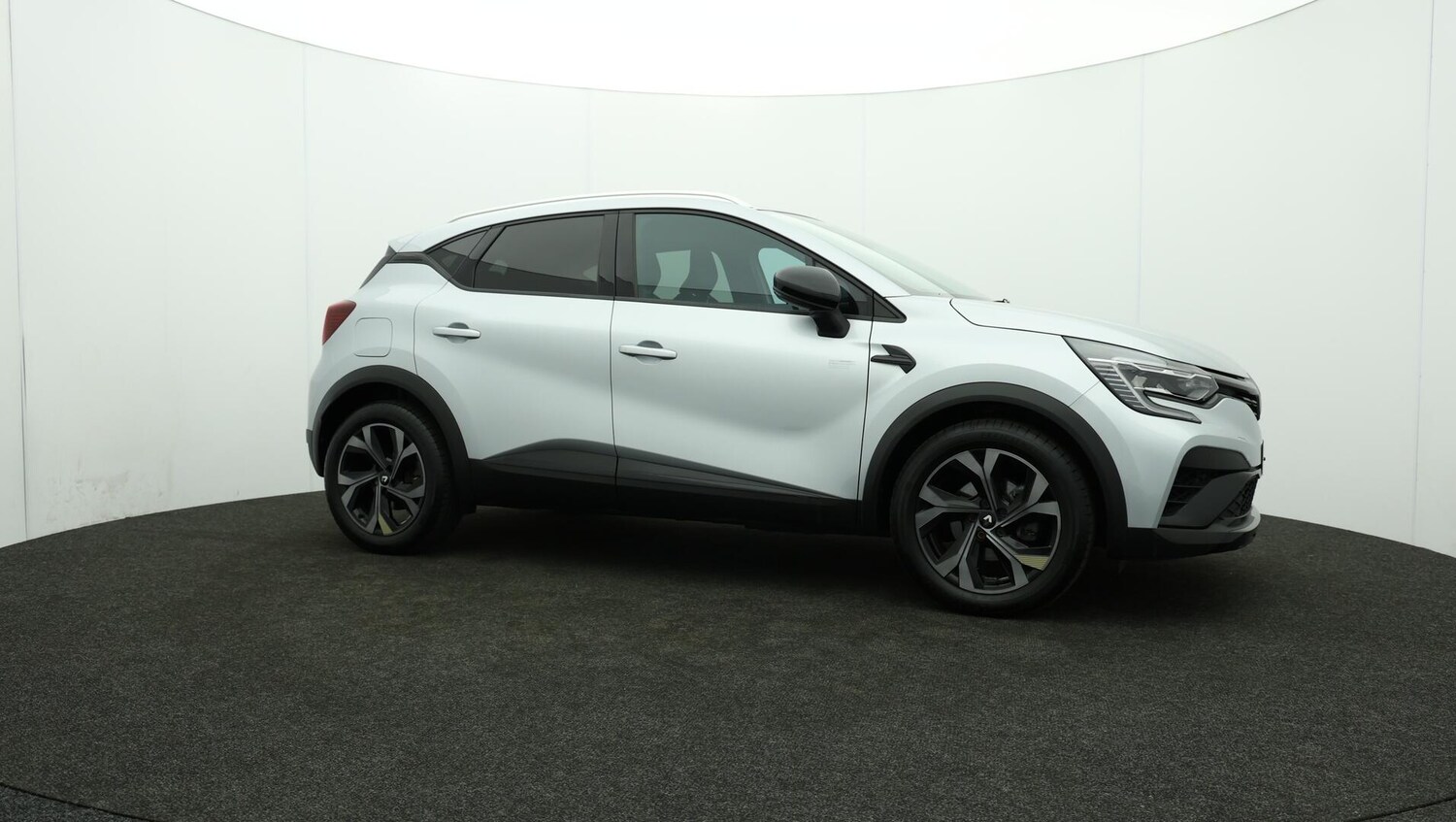 Used Renault Captur 2023 for sale - 76109160: Photo 45