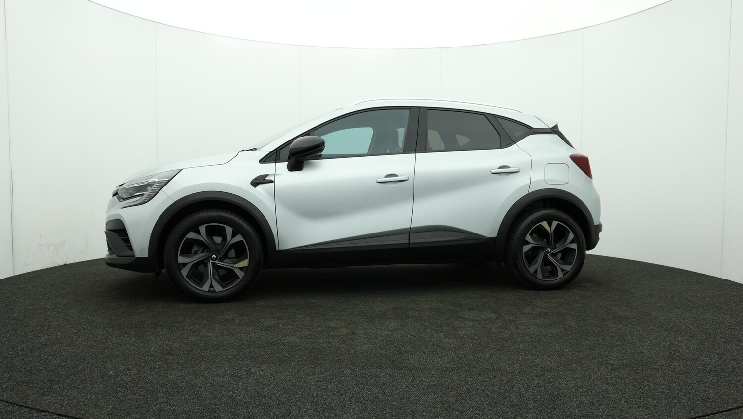 Used Renault Captur 2023 for sale - 76109160: Photo 68