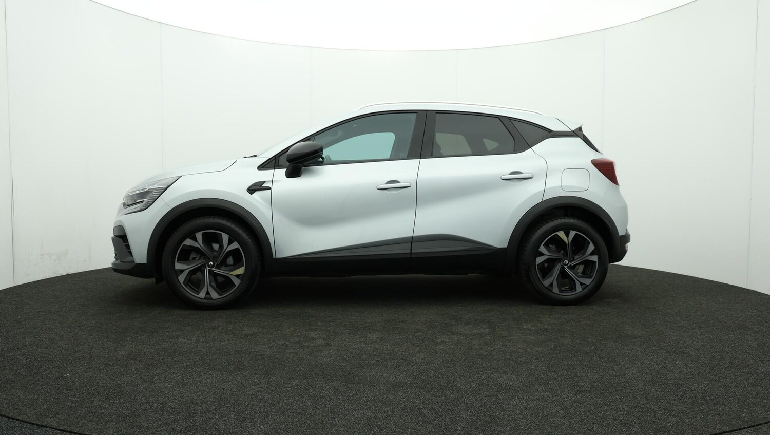 Used Renault Captur 2023 for sale - 76109160: Photo 69