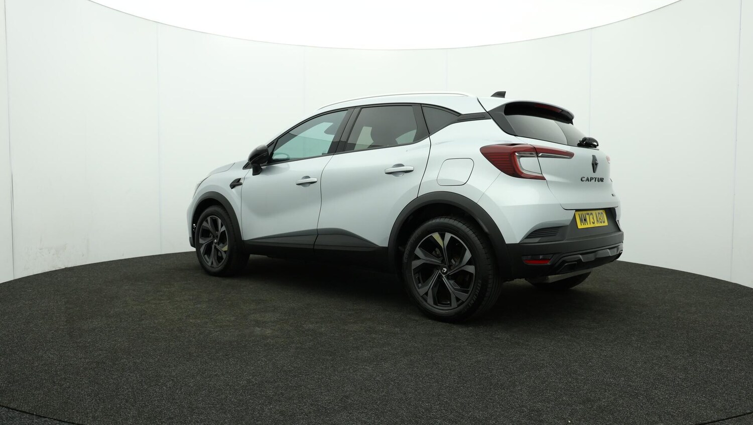 Used Renault Captur 2023 for sale - 76109160: Photo 76