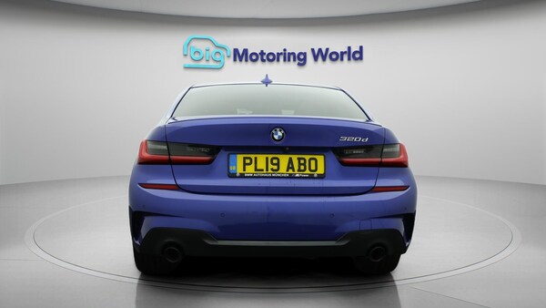 Used BMW 3 Series 2019 for sale - 76137347: Photo 7