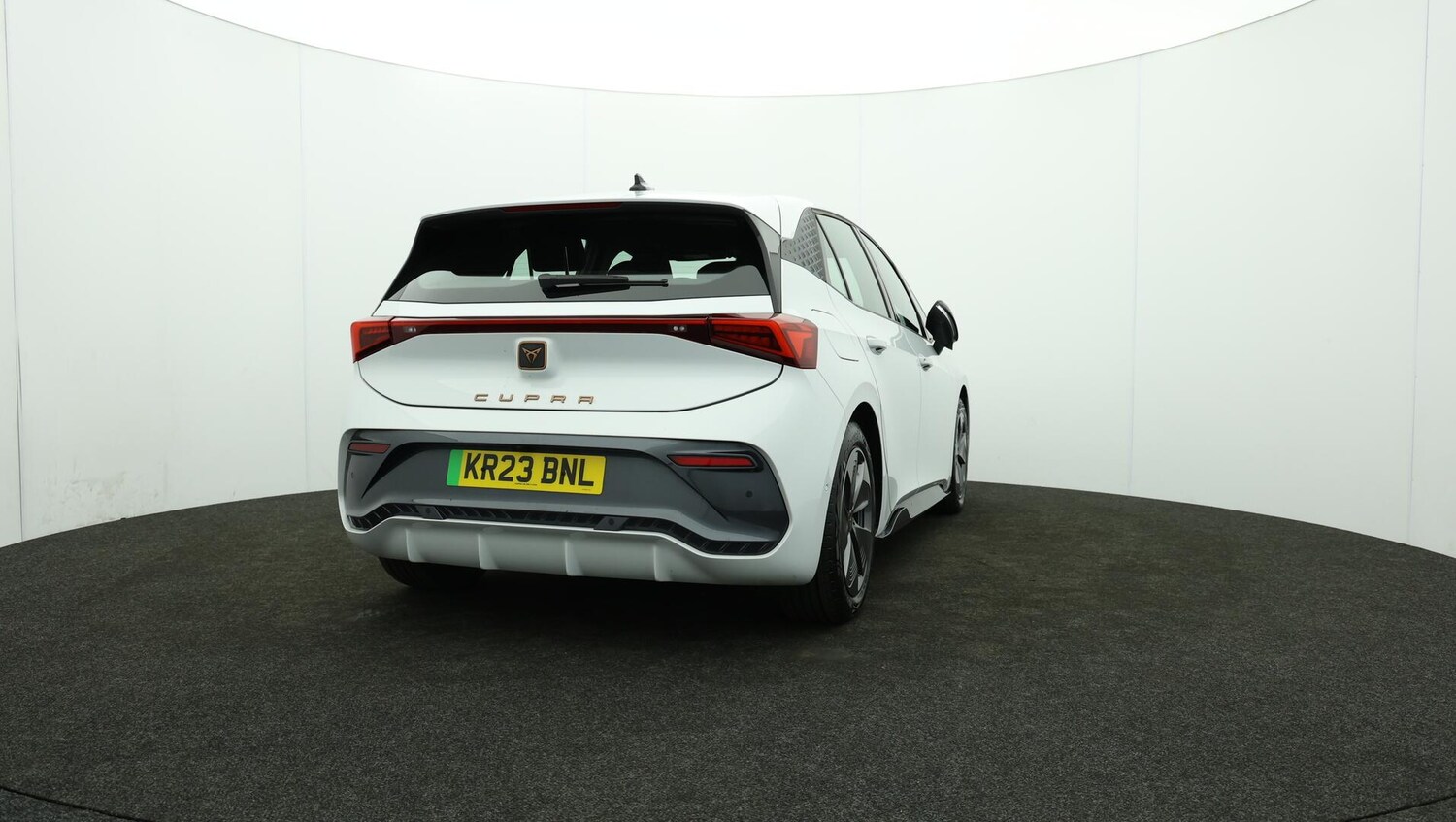 Vehicle 83