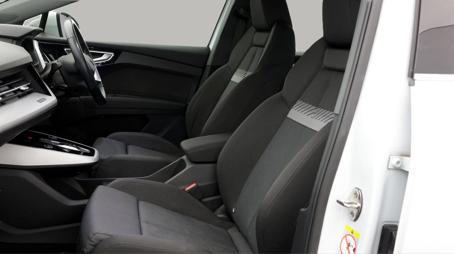 Used Audi Q4 e-tron 2022 for sale - 77934520: Photo 14