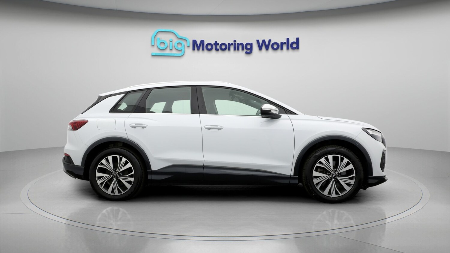 Used Audi Q4 e-tron 2022 for sale - 77934520: Photo 8