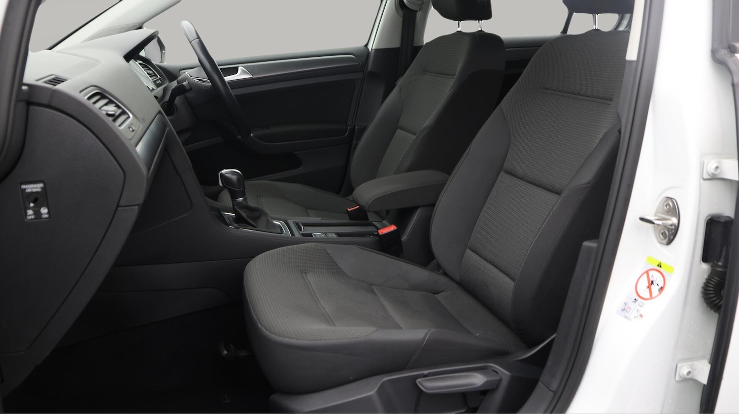 Used Volkswagen Golf 2018 for sale - 76349548: Photo 12