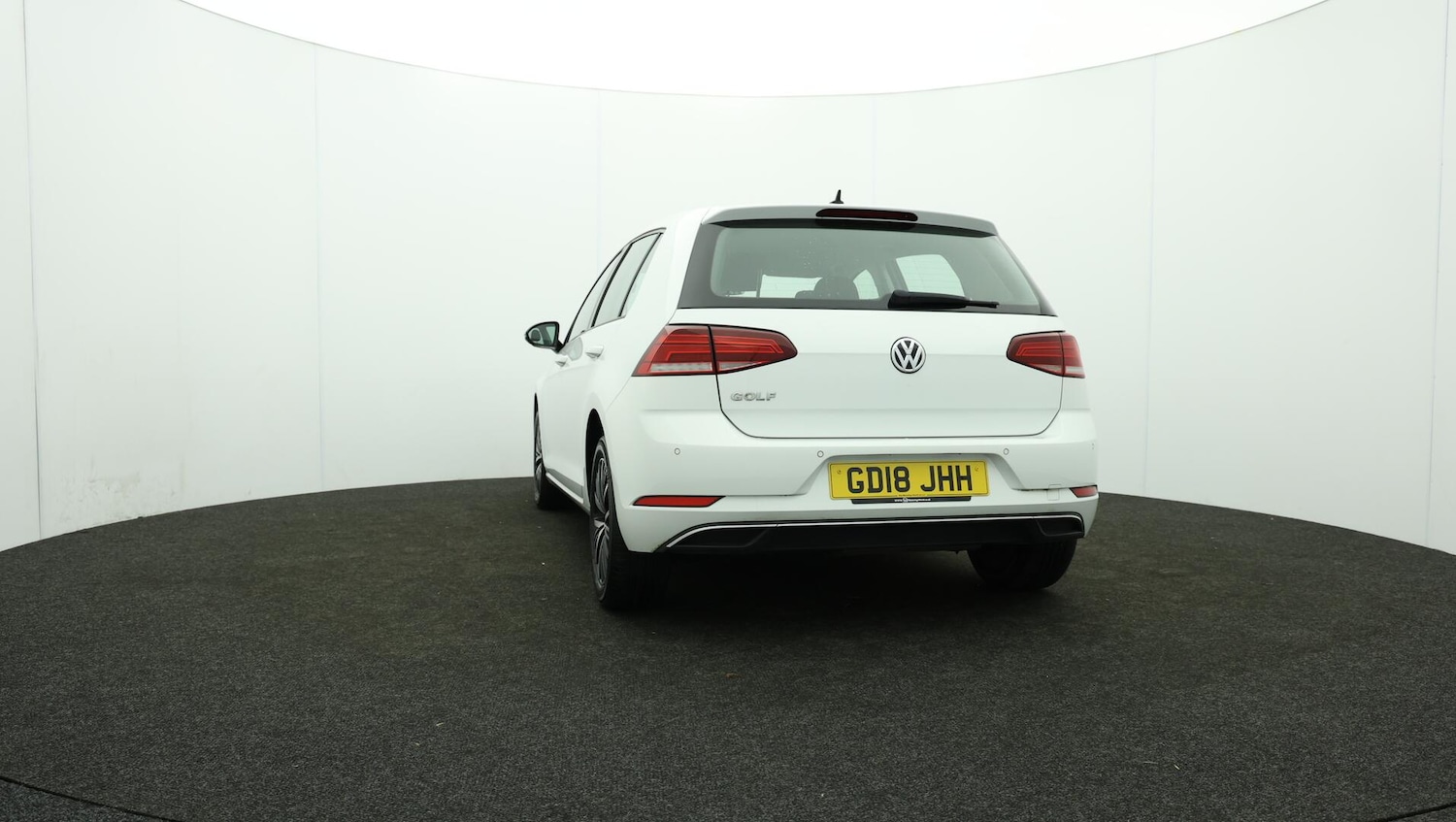 Used Volkswagen Golf 2018 for sale - 76349548: Photo 3